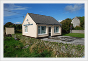 Banc na h�ireann (Bank of Ireland) i Kilronain, Inis Mh�r, The Aran Islands, County Galway
