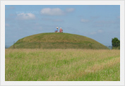 Knowth i County Meath